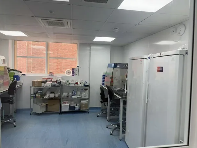 Laboratory support area with storage units